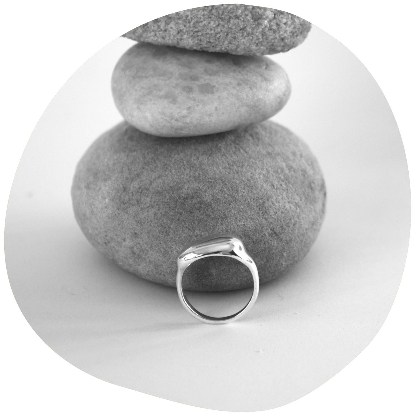 Echo Drift Ring