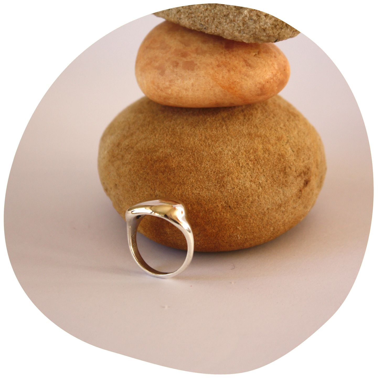 Echo Drift Ring