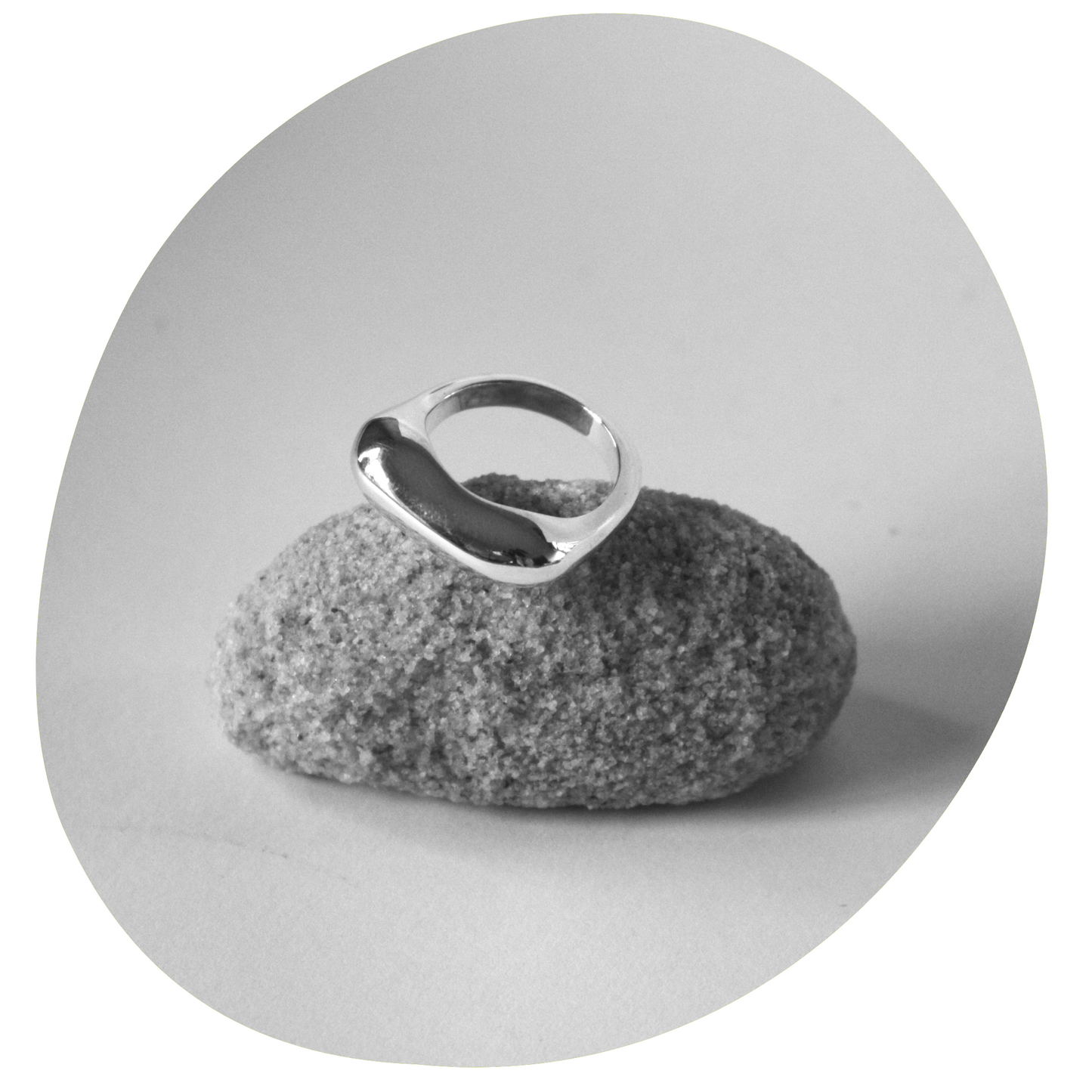 Echo Core Ring